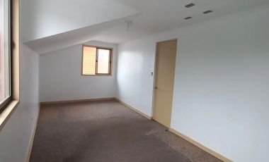 VENDO CASA 3 DORMITORIOS MAS SALA DE ESTAR EN BARRIO MUY TRANQUILO DE SAN CLEMENTE