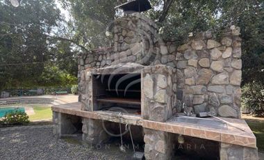 Imperdible! Hermosa Parcela con Casa Regularizada