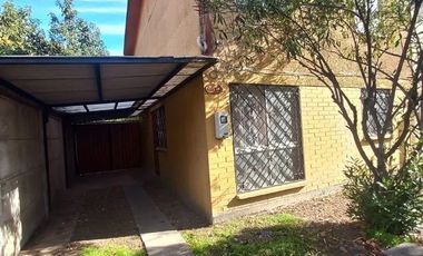 VENDO CASA CON 3 DORMITORIOS EN SECTOR SUR PONIENTE DE TALCA