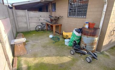 VENDO CASA 2 DORMITORIOS SECTOR SUR ORIENTE DE TALCA, MUY CERCANA A MALL PLAZA MAULE