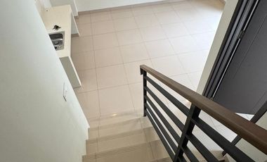 Disewakan Rumah Minimalis Siap Huni di Summarecon Crown Gading, Bekasi