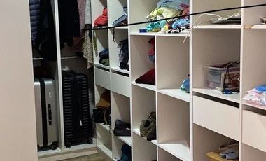 VENDO HERMOSA PARCELA DE 6900 M2 CON AMPLIA CASA CON 5 DORMITORIOS, 5 BAÑOS Y PISCINA EN HUILQUILEMU SUR