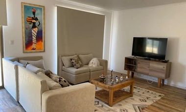 VENDO HERMOSA PARCELA DE 6900 M2 CON AMPLIA CASA CON 5 DORMITORIOS, 5 BAÑOS Y PISCINA EN HUILQUILEMU SUR