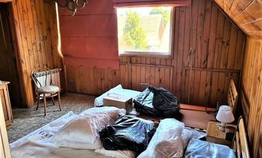 VENDO EXCELENTE CASA 5 DORMITORIOS PLENO CENTRO DE TALCA A PASOS DE SUPERMERCADO, CLINICAS Y COMERCIO EN GENERAL