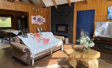 Soñada Parcela de 20.000 m2 con Casa Regularizada