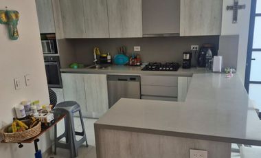 Casa en Arriendo en Cerritos en unidad cerrada