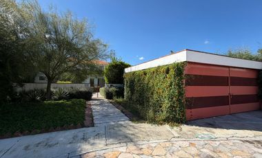 VENTA HERMOSA RESIDENCIA, CLUB DE GOLF PACHUCA