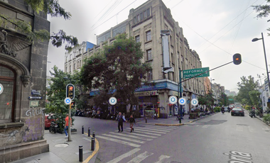 2025.Se Vende Excelente Edificio En