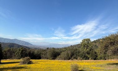 Parcelas Semiplanas con Hermosas Vistas en Aculeo