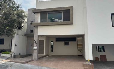 CASA EN RENTA COLINAS DEL VALLE