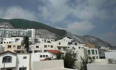 CASA EN RENTA COLINAS DEL VALLE