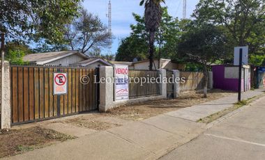 Se arrienda propiedad comercial en Avenida Ambrosio O'Higgins, zona centro de Curacaví.