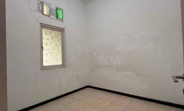 Disewakan Rumah Pondok Jati Tengah Kota dekat Pondok Mutiara Citra Garden