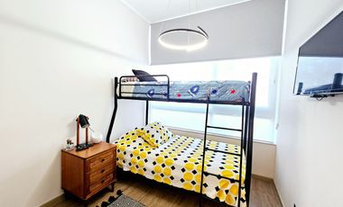 Departamento con Patio Interior en exclusivo Condominio, Huechuraba