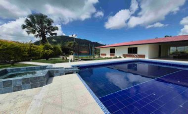 VENTA DE CASA CAMPESTRE EN SANRA ROSA DE CABAL COLOMBIA