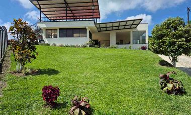 VENTA DE CASA CAMPESTRE EN SANRA ROSA DE CABAL COLOMBIA