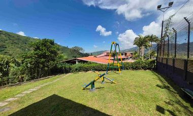 VENTA DE CASA CAMPESTRE EN SANRA ROSA DE CABAL COLOMBIA