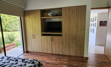 🌿 HERMOSA CASA CON VISTA PANORÁMICA EN COMBIA – VENTA O RENTA