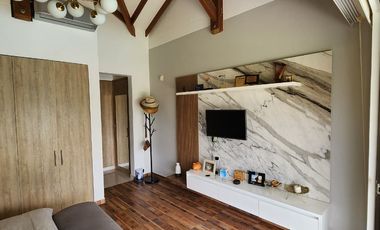 🌿 HERMOSA CASA CON VISTA PANORÁMICA EN COMBIA – VENTA O RENTA