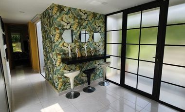 🌿 HERMOSA CASA CON VISTA PANORÁMICA EN COMBIA – VENTA O RENTA