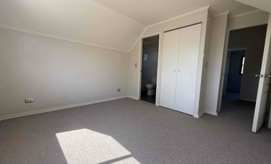 ARRIENDO CASA PARQUE EL AVELLANO