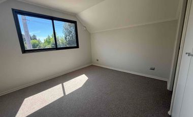 ARRIENDO CASA PARQUE EL AVELLANO