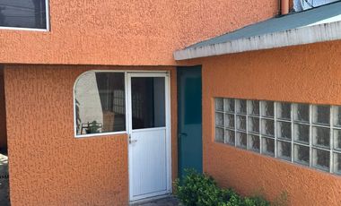 Amplia y Bonita Casa de 5 Recamaras en Ciudad Satélite