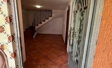 Amplia y Bonita Casa de 5 Recamaras en Ciudad Satélite