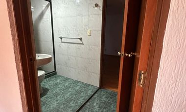 Amplia y Bonita Casa de 5 Recamaras en Ciudad Satélite