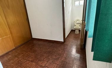 Amplia y Bonita Casa de 5 Recamaras en Ciudad Satélite