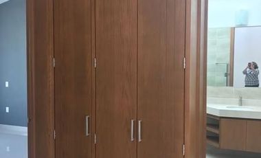 Valle del Silicio No. 150 Int. 112 Coto Cádiz