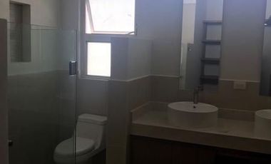 Valle del Silicio No. 150 Int. 112 Coto Cádiz