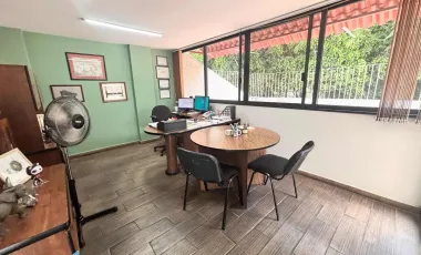 Venta de Edificio en Canal De Miramontes