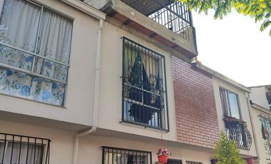 🏡 HERMOSA CASA DE 3 NIVELES EN PUERTAS DE ALCALÁ – CUBA, PEREIRA