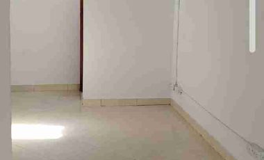 SE ARRIENDA LOCAL EN RIONEGRO, SECTOR LOS COLEGIOS