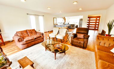 Casa Moderna En Mantagua Con Jardín Y Terrazas