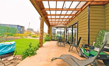 Casa Moderna En Mantagua Con Jardín Y Terrazas