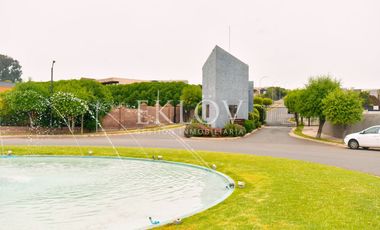 Casa Moderna En Mantagua Con Jardín Y Terrazas