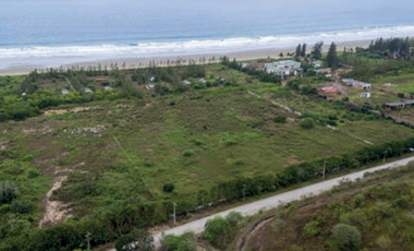 Terrenos de Venta al pie del mar en Olón