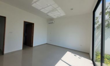 CASA EN RENTA RESIDENCIAL EL COUNTRY