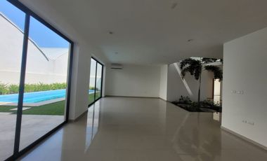 CASA EN RENTA RESIDENCIAL EL COUNTRY