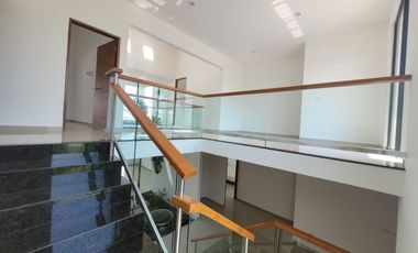 CASA EN RENTA RESIDENCIAL EL COUNTRY