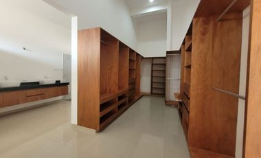 CASA EN RENTA RESIDENCIAL EL COUNTRY