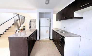 CASA EN VENTA SANGOLQUI DENTRO DE CONJUNTO