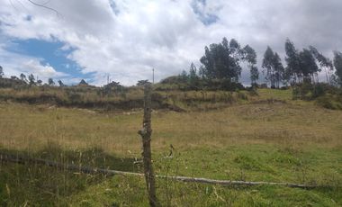 Vendo terreno sector La Merced. Valle de Los Chillos