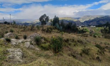 Vendo terreno sector La Merced. Valle de Los Chillos