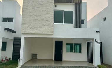 Casa en Renta  Residencial Real Campestre