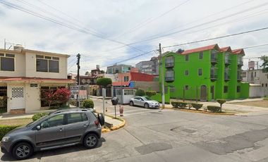 CASA EN RECUPERACIÓN HIPOTECARIA - VALLE DE LOS PINOS, TLALNEPANTLA, ESTADO DE MÉXICO.