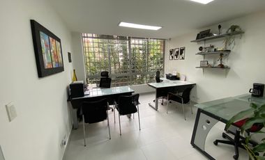 Oficina Amoblada en Venta  en La Inferior Poblado Medellin