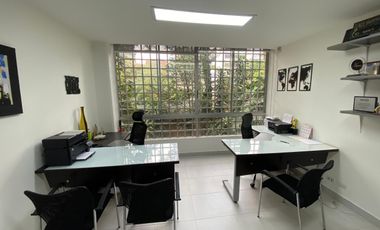 Oficina Amoblada en Venta  en La Inferior Poblado Medellin